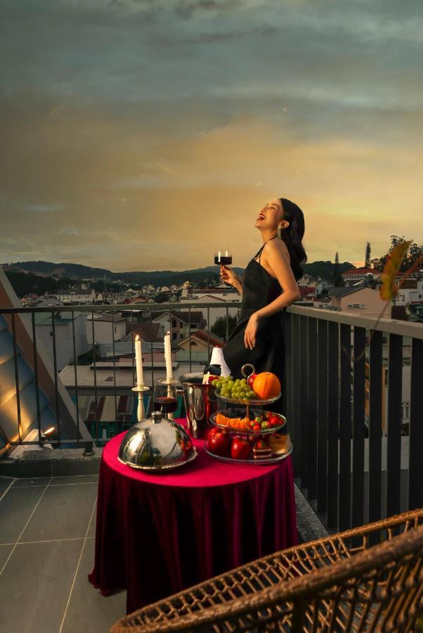 Artis Hotel Далат Экстерьер фото